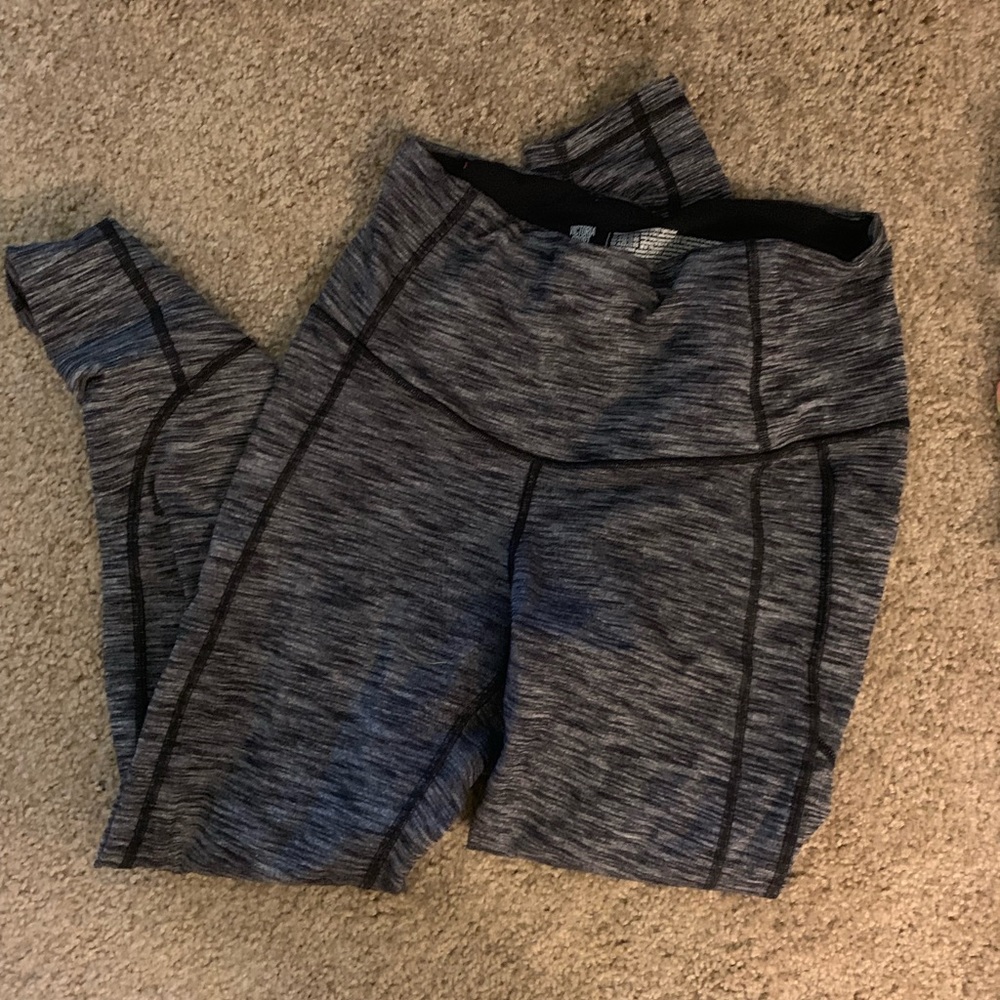 VS Active Knockout Workout Pants size Medium SHORT